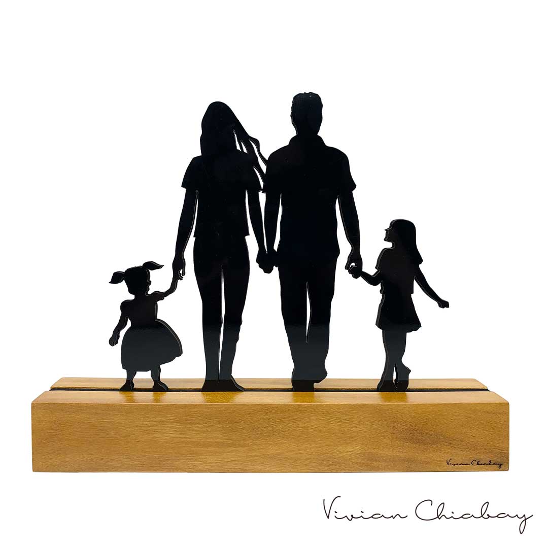 Troféu Silhueta Família Casal, Filha e Filha Bebê