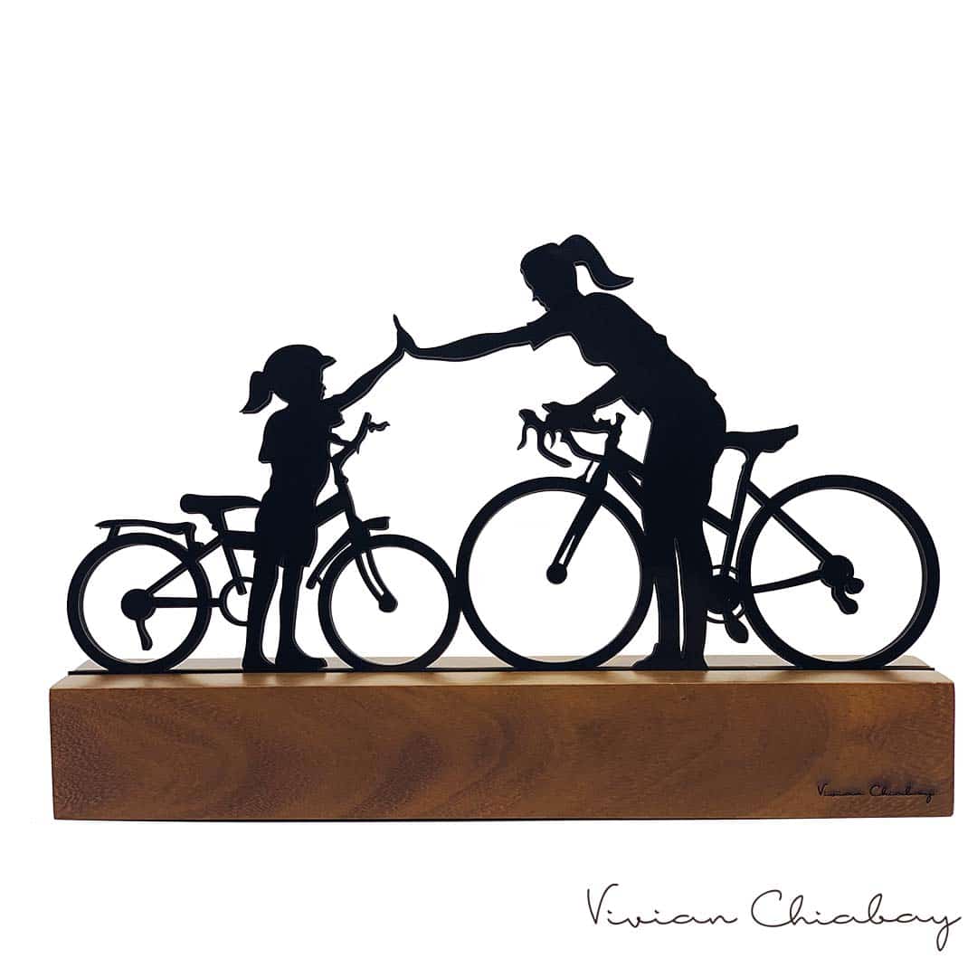 Troféu Silhueta Família Mãe e Filha Ciclistas