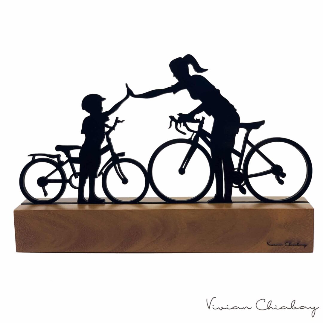 Troféu Silhueta Família Mãe e Filho Ciclistas
